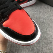Air Jordan 1 Mid Sneakers Black Red White BQ6472-600