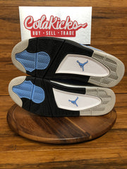 Jordan 4 Retro University Blue