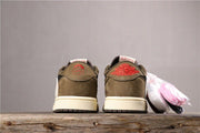 Jordan 1 Low Dark Mocha Travis Scott Sneakers