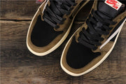 Jordan 1 Low Dark Mocha Travis Scott Sneakers