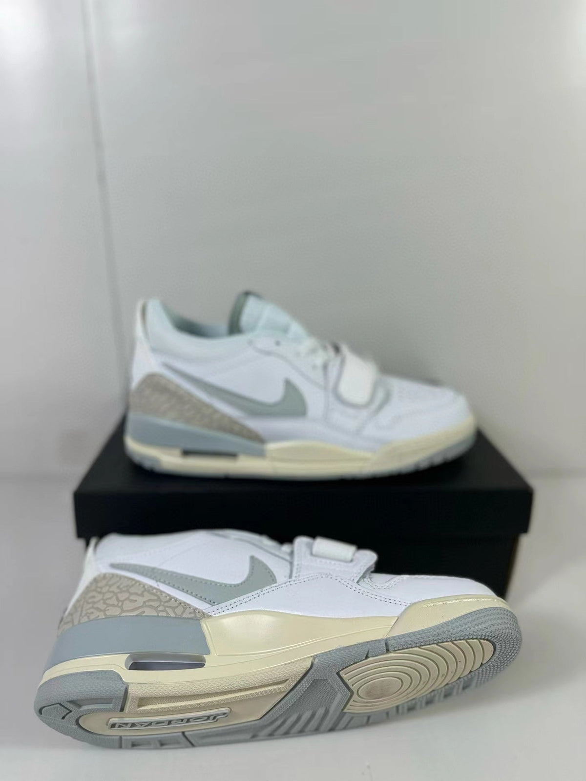 Jordan Legacy 312 Low Silver Yellow Sneakers HJ3480-101