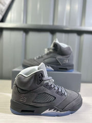 Air Jordan 5 Wolf Grey Sneakers DD0587-002