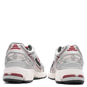 1906 - Silver Metallic/Classic Crimson/Sea Salt