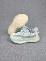 Yeezy Boost 350 V2 Kids Sneakers, Light Neutral