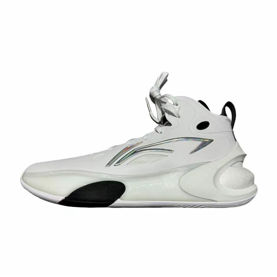 LiNing Yushuai 17 ‘White Black’