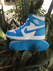 Air Jordan 1 High Sneakers in Blue and White