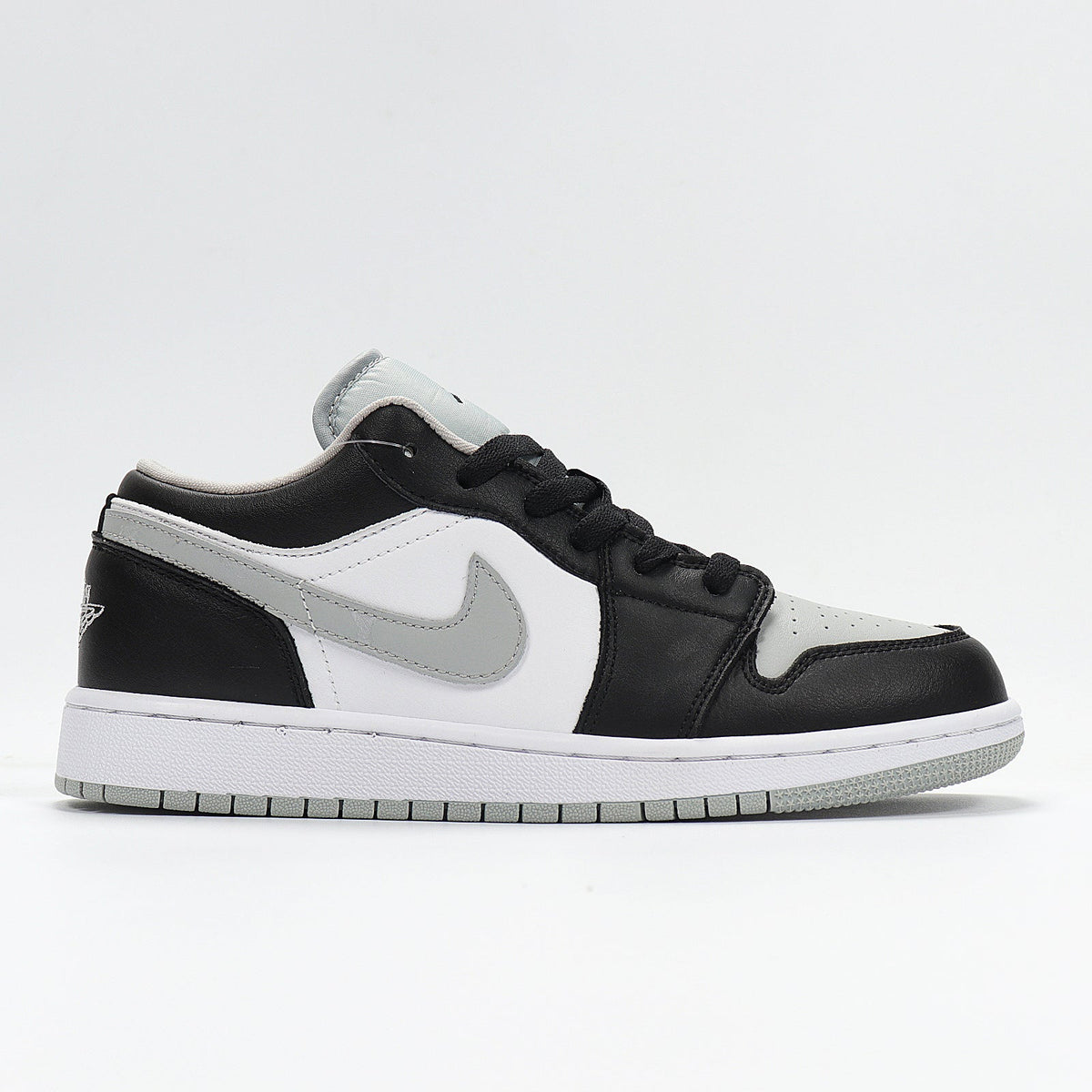 Jordan 1 Low Cool Grey Sneakers 553560-039
