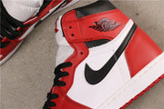 Jordan Air Jordan 1 High Chicago Sneakers Red White Black