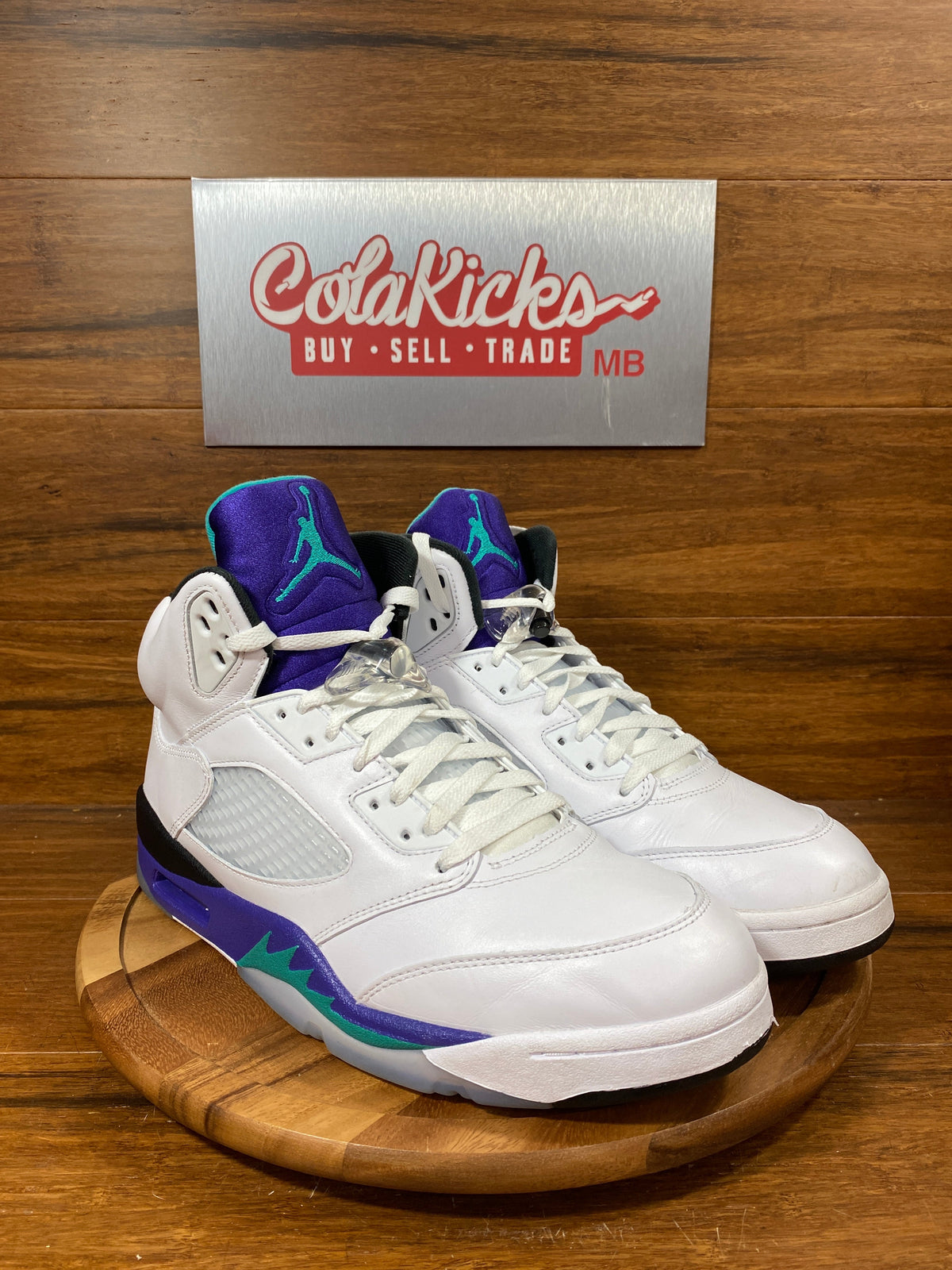 Jordan 5 Retro Grape (2025)