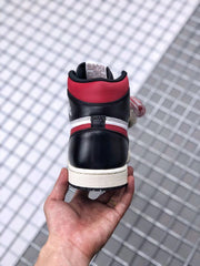 Air Jordan 1 Retro High OG Gym Red Sneakers