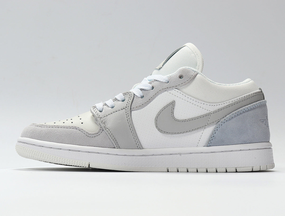 Nike CV3043-100 High-Top Sneakers in White and Grey