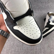 Jordan Air Jordan 1 High OG Dark Mocha Sneakers
