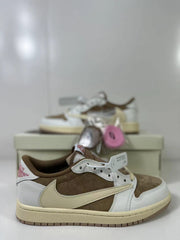 Travis Scott x Air Jordan 1 Low Reverse Mocha Pink DM7866-106