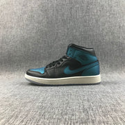 Air Jordan 1 Mid BQ6472-009 Black and Turquoise Sneakers