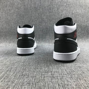 Jordan 1 Mid Reverse Black Toe Black and White Sneakers BQ6472-101