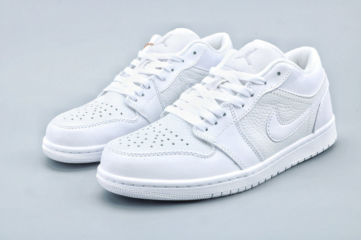 Jordan 1 Low White Sneakers 11136