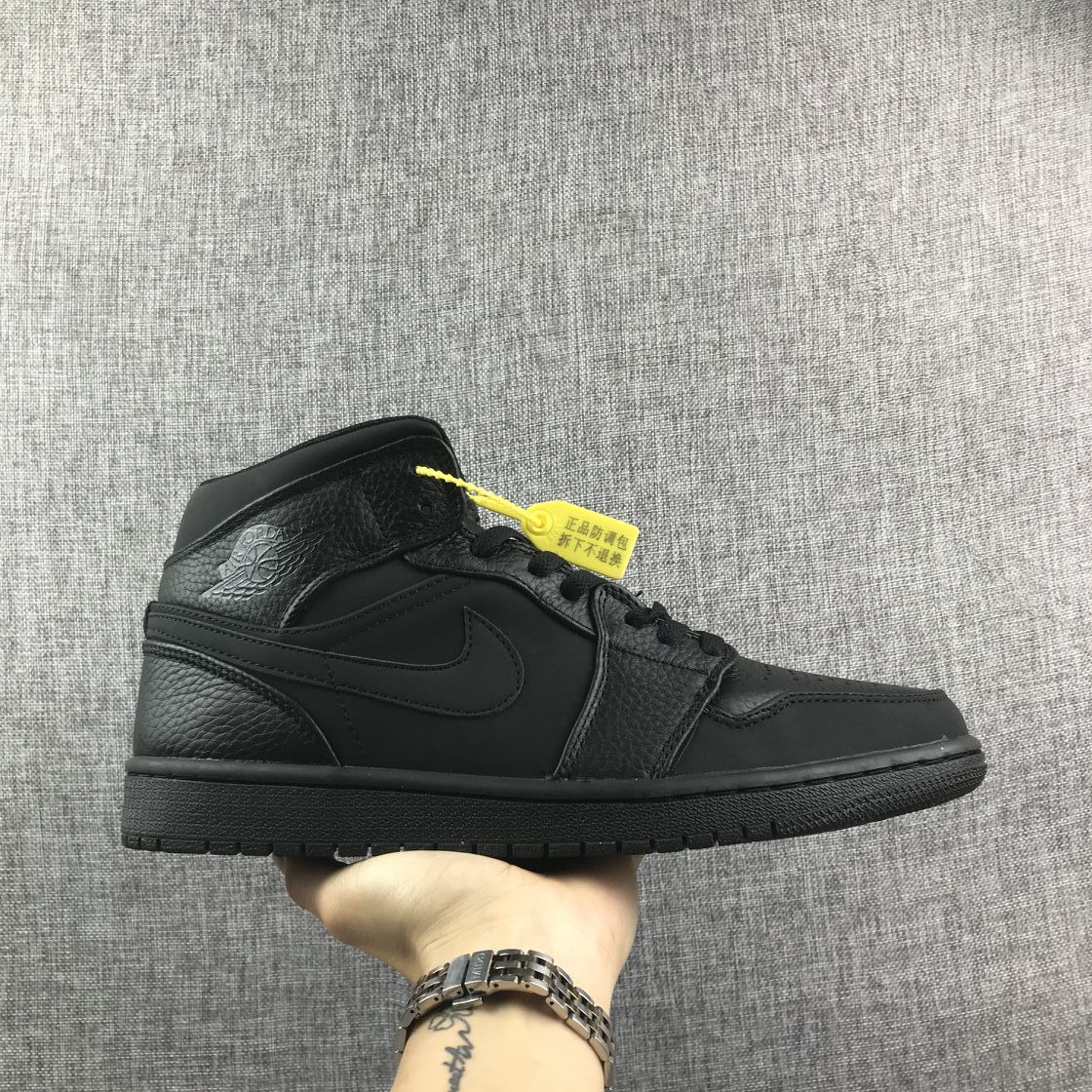 Air Jordan 1 Mid Sneakers, Black