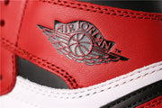 Jordan Air Jordan 1 High Chicago Sneakers Red White Black