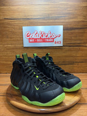 Nike Air Foamposite One Black Volt