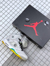 Air Jordan 5 x Off-White Sneakers Grey CT8480-105