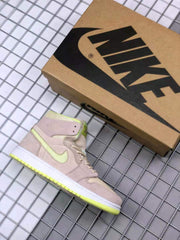 Jordan 1 Zoom CMFT Lemon Twist Sneakers CT0979-002