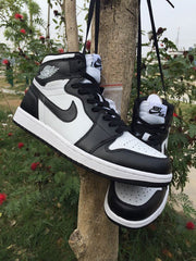 Jordan 1 High Black and White Sneakers