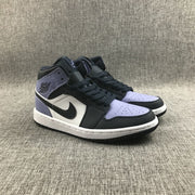 Jordan 1 Mid Sneakers Deep Blue Toe 554724-445