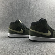 Air Jordan 1 Mid Sneakers Olive Green BQ6472-030