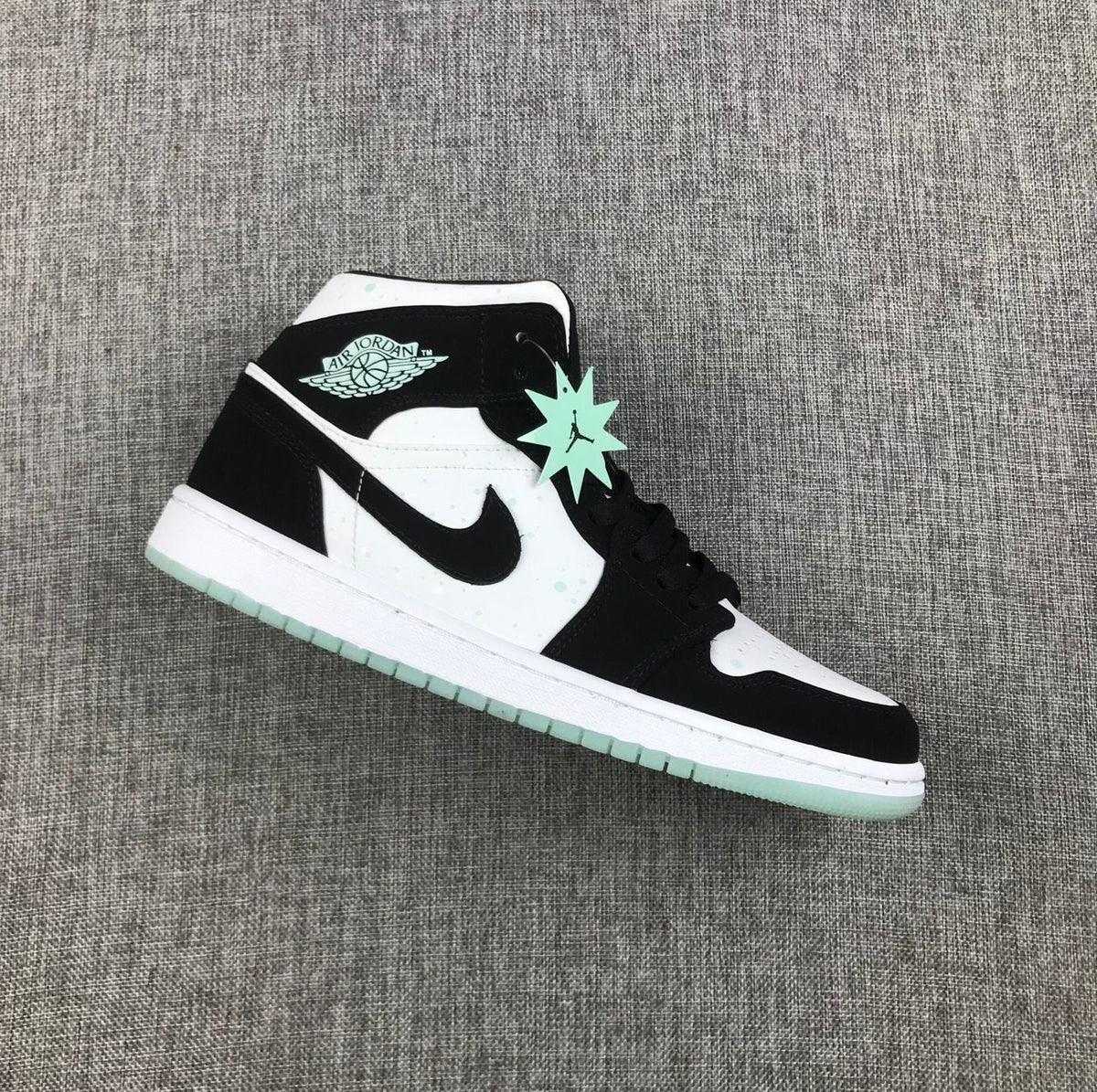 Air Jordan 1 Mid Sneakers Black White Mint BQ6931-103
