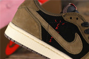 Jordan 1 Low Dark Mocha Travis Scott Sneakers