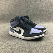 Jordan 1 Mid Sneakers Deep Blue Toe 554724-445