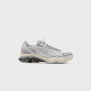 Asics Gel-Kinetic Fluent - White / White