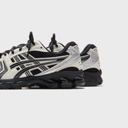 ASICS GEL-KAYANO 14 - Black / Cream