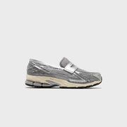 New Balance 1906 Loafer -  Silver / Grey / Turtledove