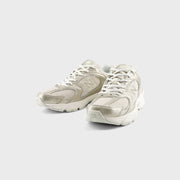 New Balance 530 - Gold Metallic / Linen