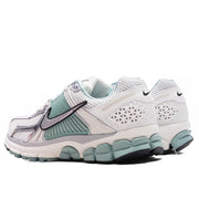 Women's Zoom Vomero 5 - Summit White/Metallic Silver/Wolf Grey
