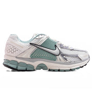 Women's Zoom Vomero 5 - Summit White/Metallic Silver/Wolf Grey