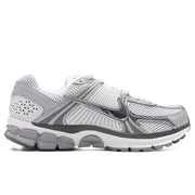 Zoom Vomero 5 - Summit White/Metallic silver