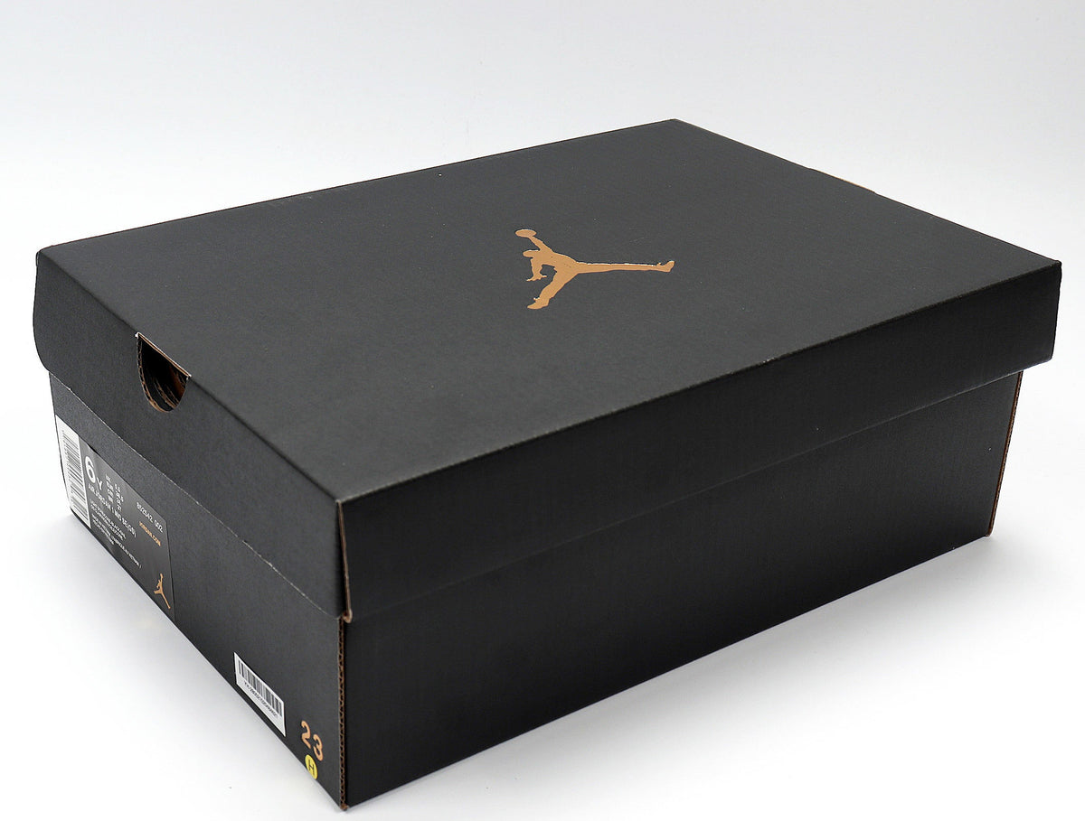 Jordan 1 Retro High OG Sneakers in Light Smoke Grey and Black