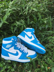 Air Jordan 1 High Sneakers in Blue and White