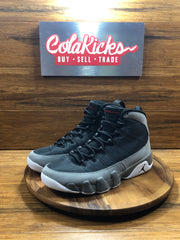 Jordan 9 Retro Particle Grey