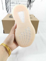 Yeezy 350 V2 Kids Sneakers in Linen Yellow