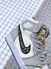 Dior x Air Jordan 1 High OG Sneakers CN8607-002