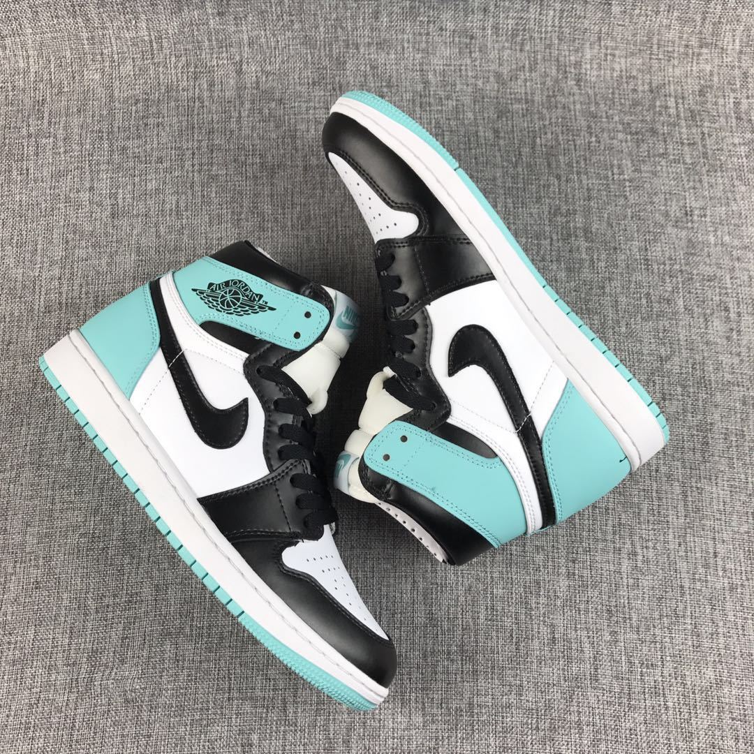 Jordan Air Jordan 1 High Mint Green Black White Sneakers