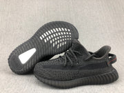 Yeezy 350 V2 Kids Sneakers in Black