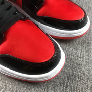 Air Jordan 1 Mid Sneakers Black Red White BQ6472-600