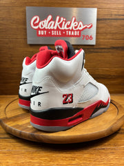 Jordan 5 Retro Fire Red Black Tongue (2025)