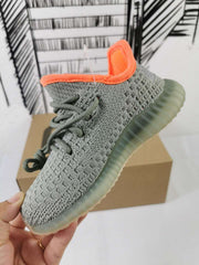 Yeezy 350 V2 Kids Sneakers in Grey and Orange