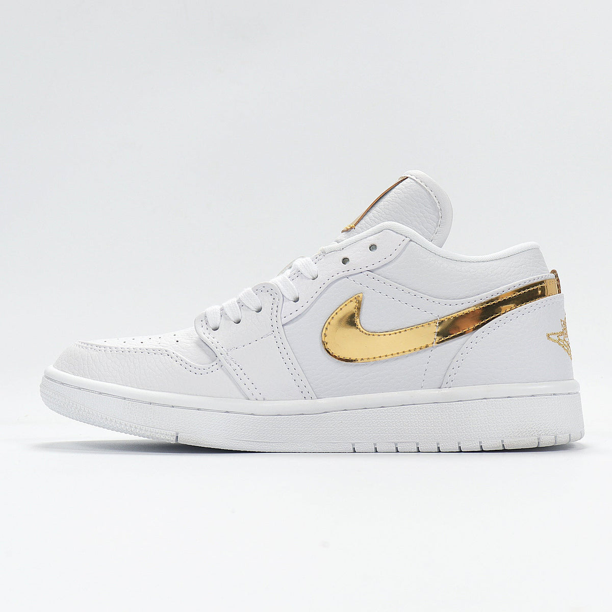 Nike Air Force 1 Low White Metallic Gold CZ4776-100
