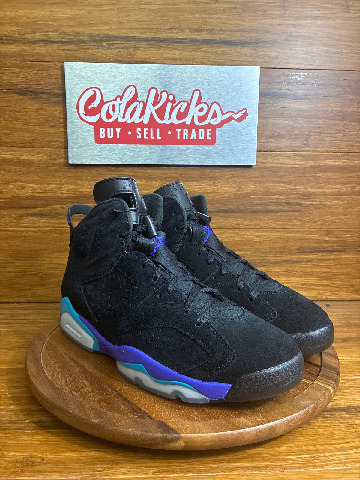 Jordan 6 Retro Aqua